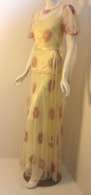 VINTAGE Circa 1930s Custom 2 pc Long Cream Dress w/ Flowers & Slip – The Paper Bag Princess VINTAGE Circa 1930s Custom 2 pc Long Cream Dress w/ Flowers & Slip – The Paper Bag Princess