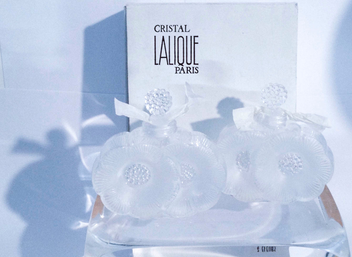 LALIQUE Signed Flacon Deux Fleur 2 Flower Perfume Bottles Frosted – The  Paper Bag Princess Vintage