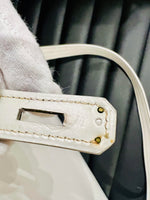 HERMÈS Vintage White/Blanc Kelly 28 Handbag w/ Detachable Strap