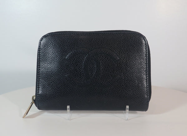 CHANEL Black Leather Wallet with Stitched Logo