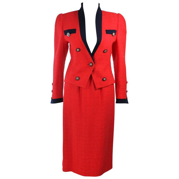 AKRIS "The Butler" JANE FONDA Black & Red Boucle Suit Size 4