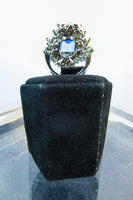 DIAMOND Blue Topaz Ring 18 Karat White Gold Size 6