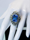 DIAMOND Blue Topaz Ring 18 Karat White Gold Size 6
