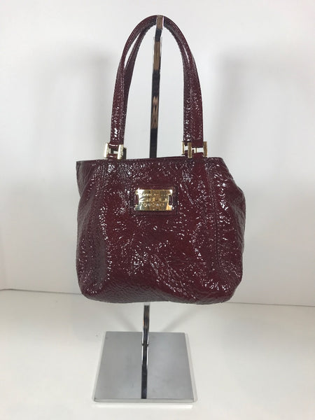 GILLI SHINY Small Patent Leather Burgundy Bag with Rose Detail