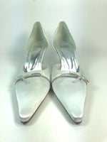 STUART WEITZMAN White Silk Pointed Low Heel with Rhinestones and Bows Size 7 1/2
