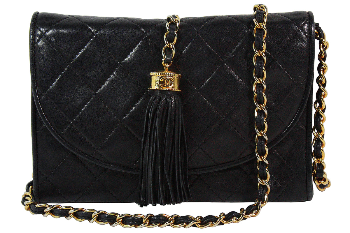 Leather crossbody bag Chanel Black in Leather - 19901080