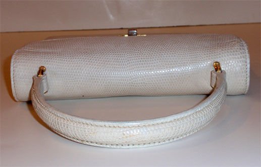 Gucci Vintage Lizard Shoulder Bag - Off-White